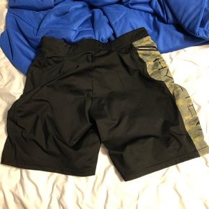 Hylete exercise shorts size: L